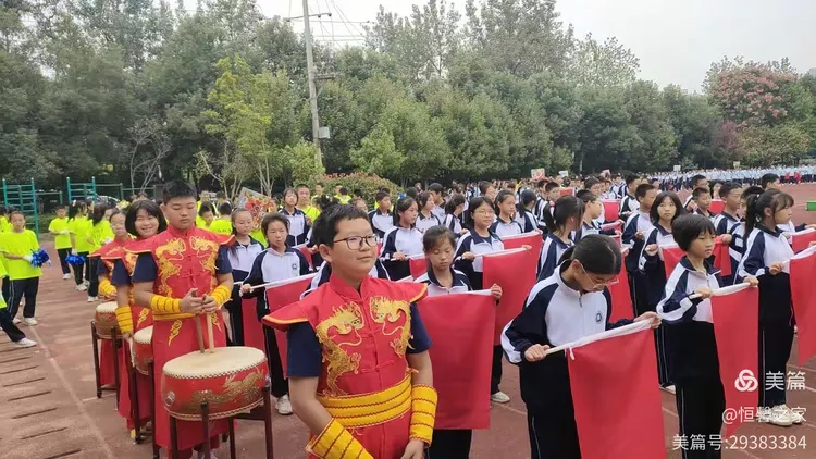 开云体育入口-关于运动员的飒爽英姿：精彩比赛气势磅礴的信息